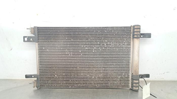 Air conditioning condenser Toyota Pro-Ace