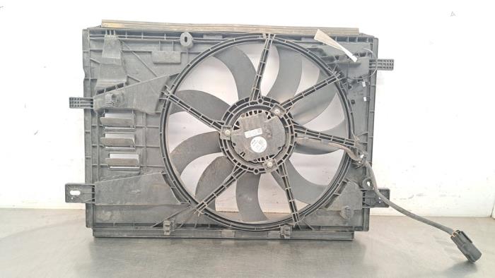 Cooling fans Toyota Pro-Ace