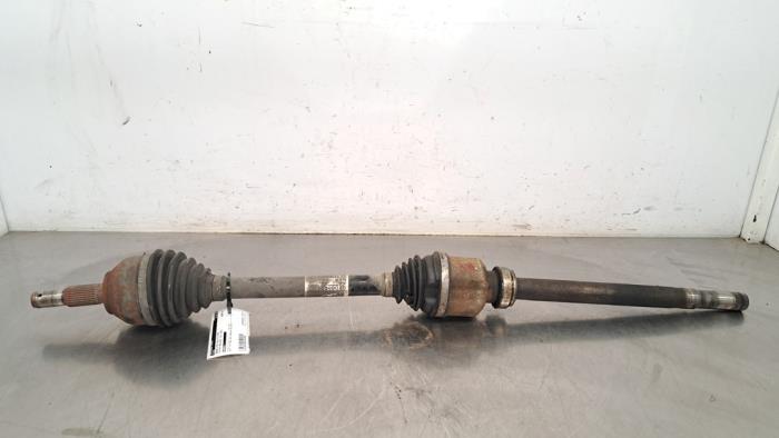 Front drive shaft, right Toyota Pro-Ace