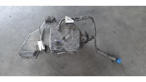 Gebruikte Tank adblue Audi Q3 (8UB/8UG) 2.0 TDI 16V 150 Prijs € 363,00 Inclusief btw aangeboden door Autohandel Didier