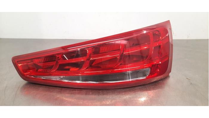 Tylne swiatlo pozycyjne prawe Audi Q3