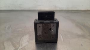 Gebruikte Brandstofpomp module Audi Q3 (8UB/8UG) 2.0 TDI 16V 150 Prijs € 42,35 Inclusief btw aangeboden door Autohandel Didier