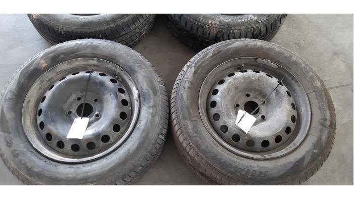 Set of wheels + tyres Renault Kangoo