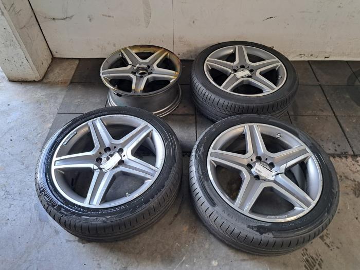 Set of wheels + tyres Mercedes GLA-Klasse