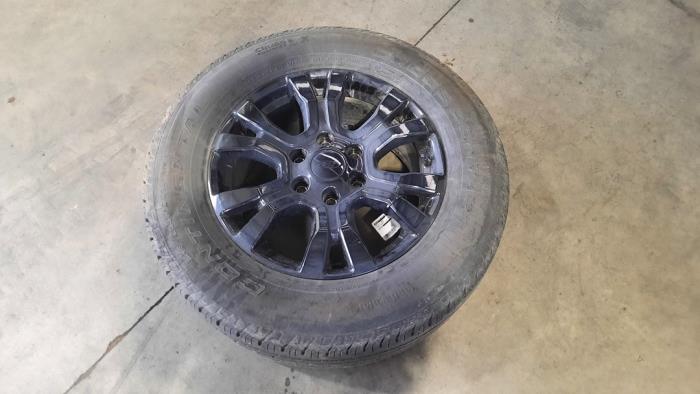 Wheel + tyre Ford Ranger