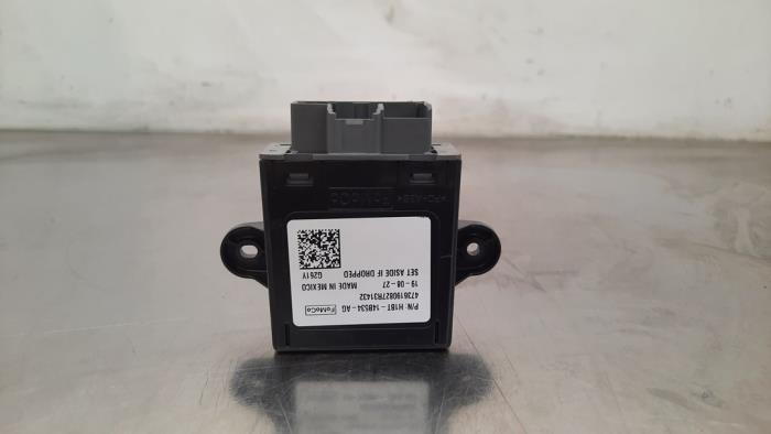 Central door locking module Ford Fiesta