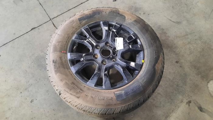 Wheel + tyre Ford Ranger