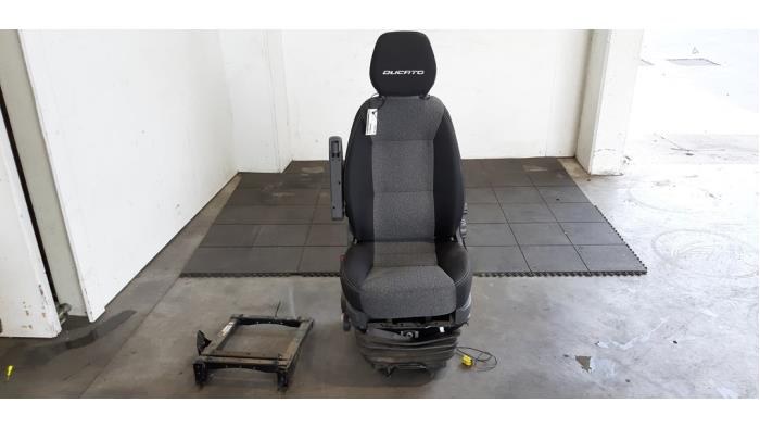 Seat, left Fiat Ducato