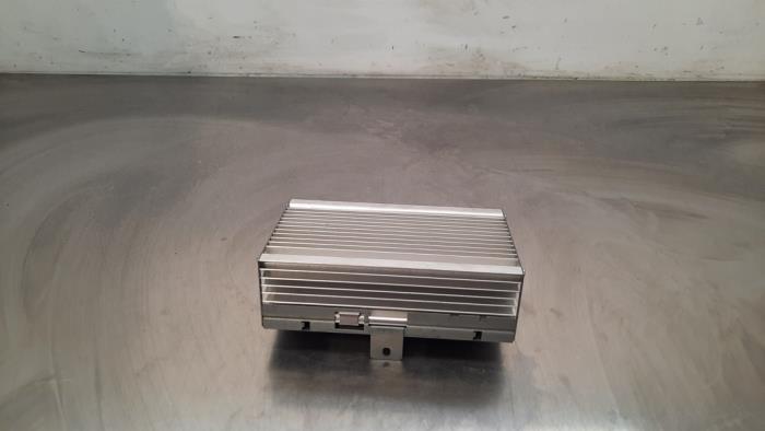 Radio amplifier BMW X5