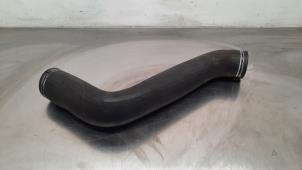 Gebruikte Intercooler Slang Iveco New Daily VI 35C18,35S18,40C18,50C18,60C18,65C18,70C18 Prijs € 36,30 Inclusief btw aangeboden door Autohandel Didier