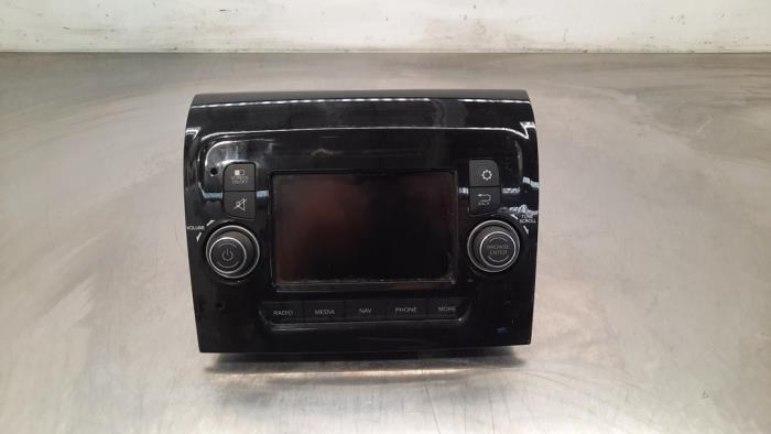 Radio CD player