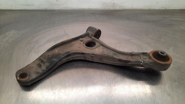 Front wishbone, left Renault Master