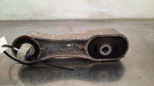 Gebruikte Versnellingsbak Steun BMW 2 serie Active Tourer (F45) 218d 2.0 TwinPower Turbo 16V Prijs € 36,30 Inclusief btw aangeboden door Autohandel Didier