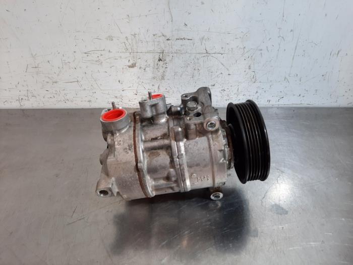 Air conditioning pump Skoda Scala