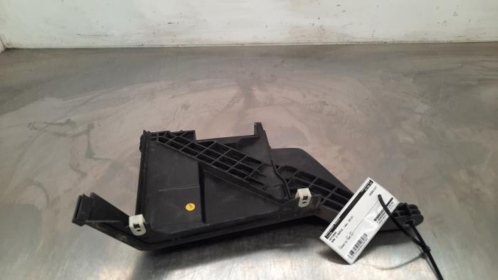 Battery box BMW 2-Serie