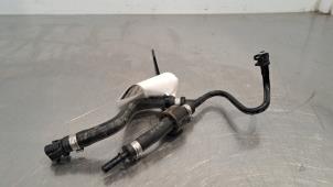 Gebruikte Leiding (diversen) Landrover Defender II 3.0 D250 MHEV Prijs € 30,25 Inclusief btw aangeboden door Autohandel Didier