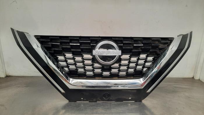 Grill Nissan Qashqai