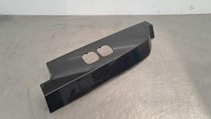 Gebruikte Sierstrip Landrover Defender II 3.0 D250 MHEV Prijs € 42,35 Inclusief btw aangeboden door Autohandel Didier