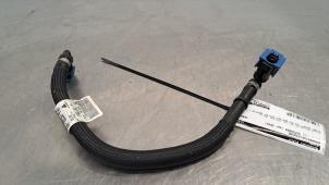 Gebruikte Brandstofleiding Landrover Defender II 3.0 D250 MHEV Prijs € 24,20 Inclusief btw aangeboden door Autohandel Didier