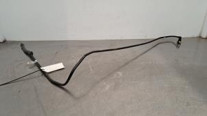 Gebruikte Brandstofleiding Landrover Defender II 3.0 D250 MHEV Prijs € 30,25 Inclusief btw aangeboden door Autohandel Didier