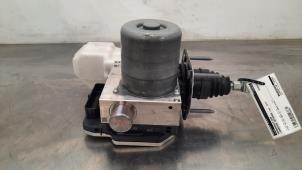 Gebruikte Rembol Landrover Defender II 3.0 D250 MHEV Prijs € 1.331,00 Inclusief btw aangeboden door Autohandel Didier