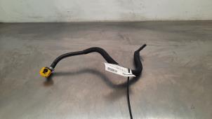 Gebruikte Brandstofleiding Landrover Defender II 3.0 D250 MHEV Prijs € 42,35 Inclusief btw aangeboden door Autohandel Didier