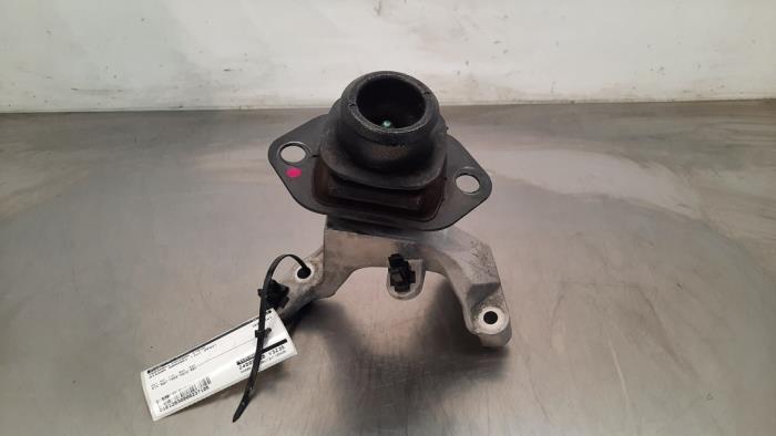 Gearbox mount Nissan Qashqai