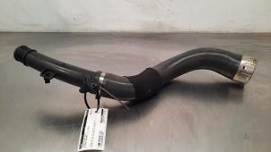 Gebruikte Intercooler Buis Nissan Qashqai (J12) 1.3 DIG-T MHEV 16V Prijs € 133,10 Inclusief btw aangeboden door Autohandel Didier