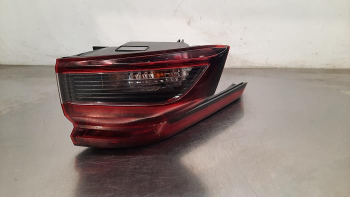 Taillight, left Nissan Qashqai