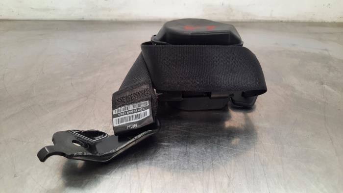 Rear seatbelt, left BMW X6