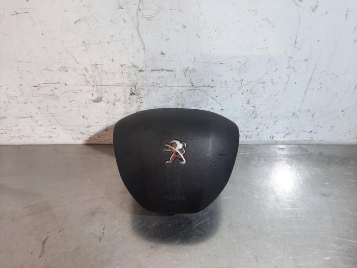 Left airbag (steering wheel) Peugeot 208