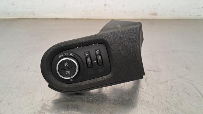 AIH headlight switch Opel Grandland X