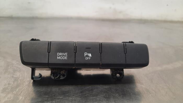 PDC switch Hyundai I20