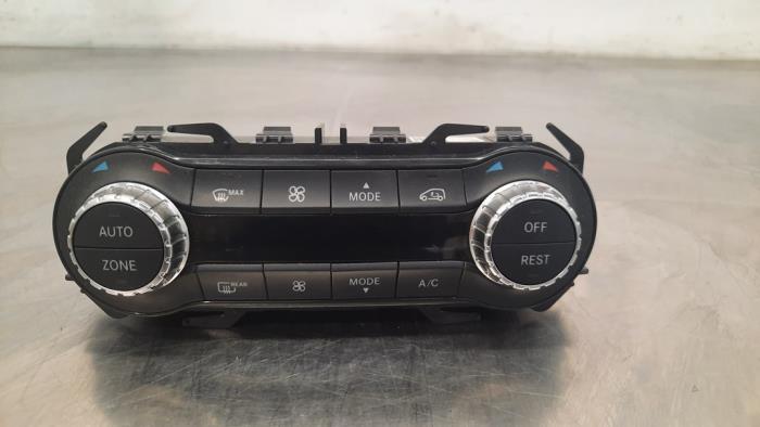 Air conditioning control panel Mercedes CLA