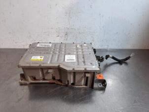 Gebruikte DC/DC converter Citroen C5 Aircross I (A4/AC/AJ/AR) 1.6 Hybrid 225 16V Prijs € 998,25 Inclusief btw aangeboden door Autohandel Didier