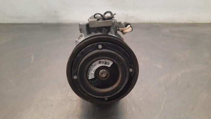 Air conditioning pump Mercedes CLA