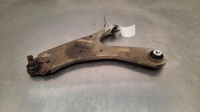 Front wishbone, left Peugeot 2008