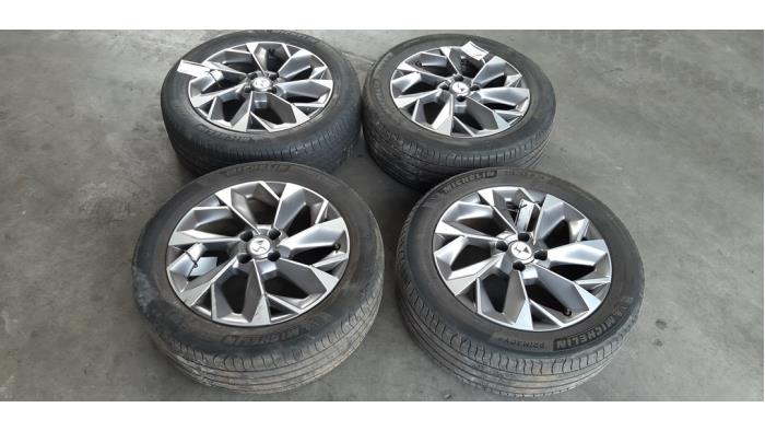 Set of wheels + tyres DS Automobiles Ds3 Crossback