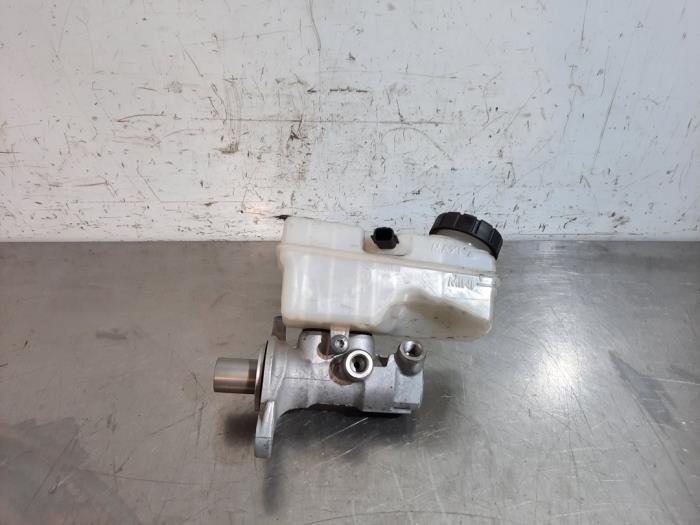 Master cylinder Renault Captur