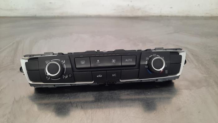 Air conditioning control panel BMW 1-Serie