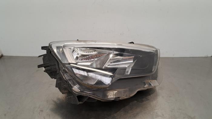 Headlight, right