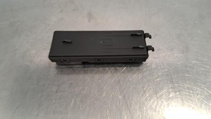 Module tailgate motor Audi A4