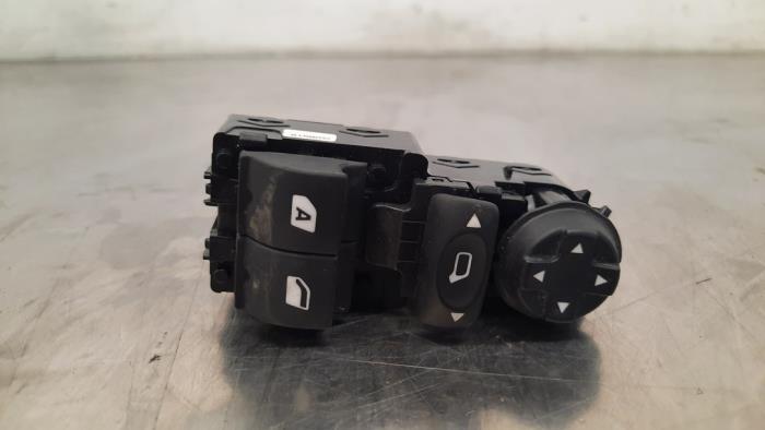 Multi-functional window switch Peugeot 208