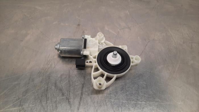 Door window motor Mercedes EQC