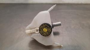 Gebruikte Hoofdremcilinder Mercedes EQC (N293) 400 4-Matic Prijs € 60,50 Inclusief btw aangeboden door Autohandel Didier