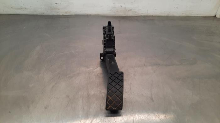 Accelerator pedal Audi Q4