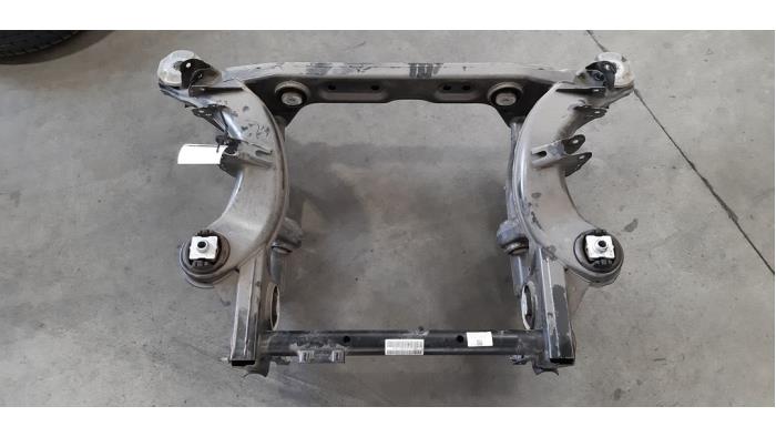 Subframe Mercedes EQC