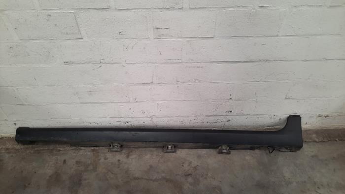 Door sill left Citroen C3