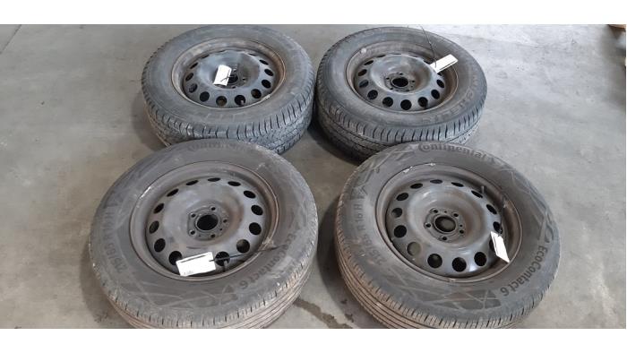 Set of wheels + tyres Peugeot Rifter