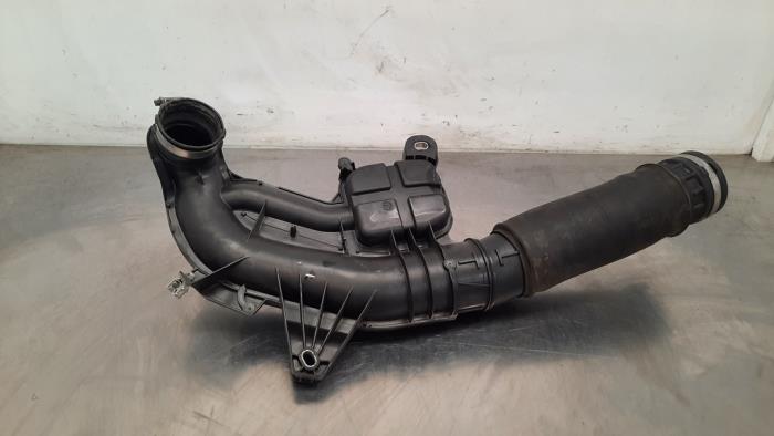 Air intake hose Renault Trafic